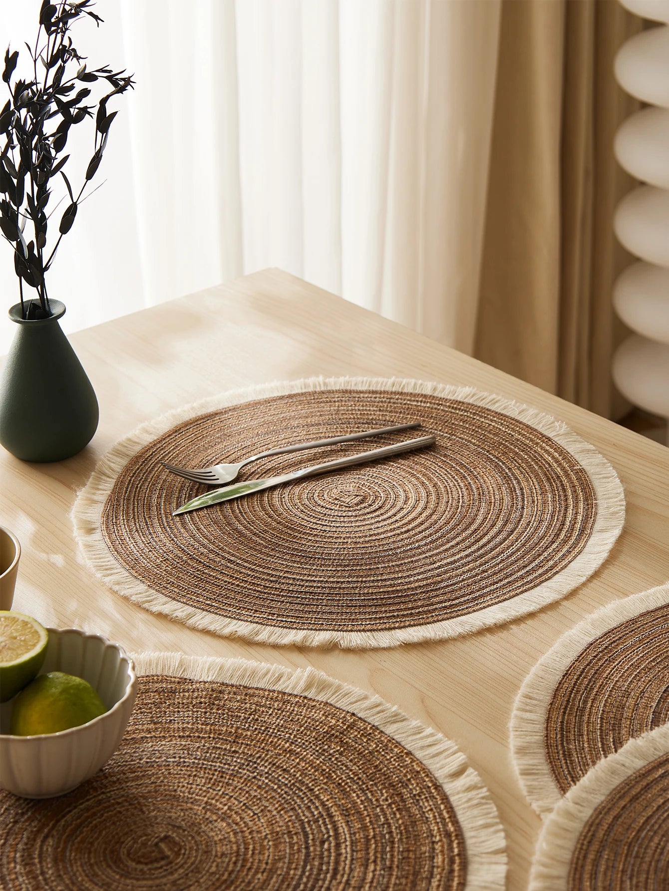 Set de 4 Individuales con Flecos – Color Café